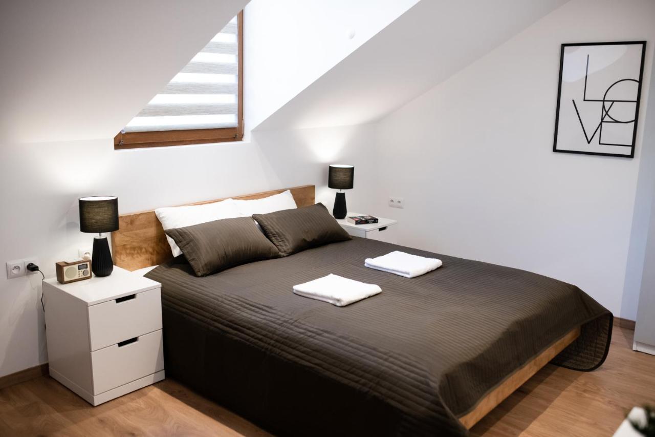 Neo Sky Apartment, Free Parking, 15 Min Walk Old Town&Kazimierz - By Homelike Kraków Zewnętrze zdjęcie