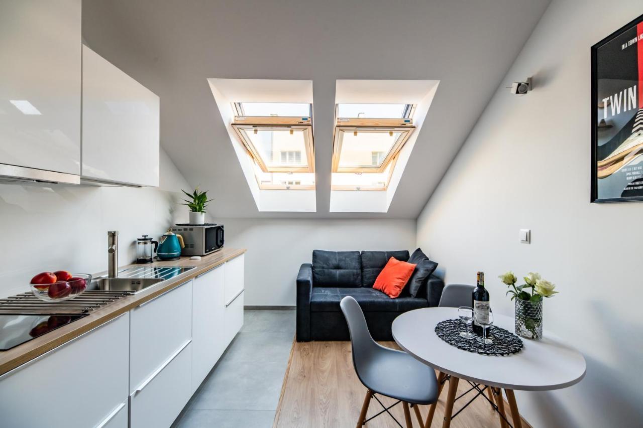 Neo Sky Apartment, Free Parking, 15 Min Walk Old Town&Kazimierz - By Homelike Kraków Zewnętrze zdjęcie